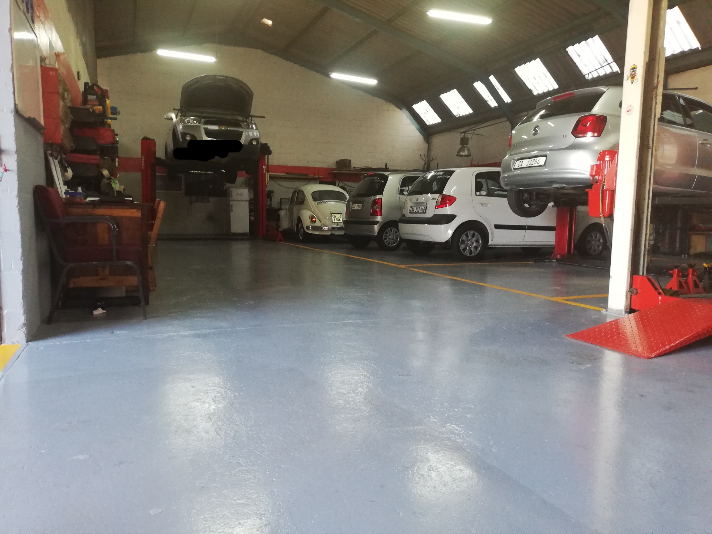 Where Is the Nearest Car Service Centre in Cape Town?